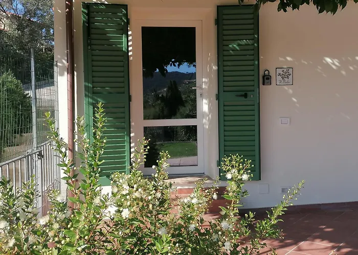 Semesterbostad Il Mirto *